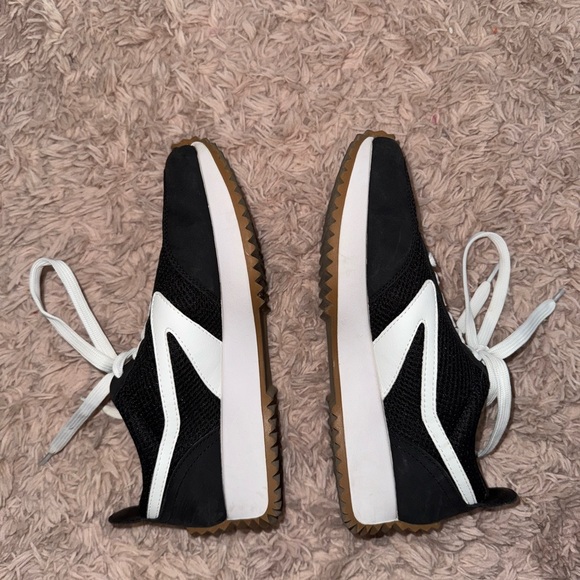 DV Dolce Vita Black and White women’s Sneakers - Picture 3 of 5